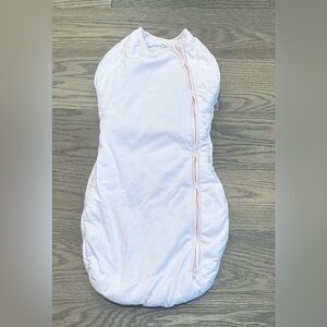 Happiest Baby Sleepea Swaddle Pink Cotton Size Medium 2-4 month